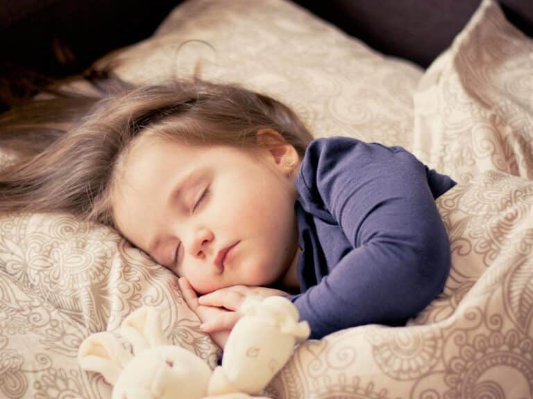 Guia Prático: 6 Dicas para um Quarto de Bebê Perfeito